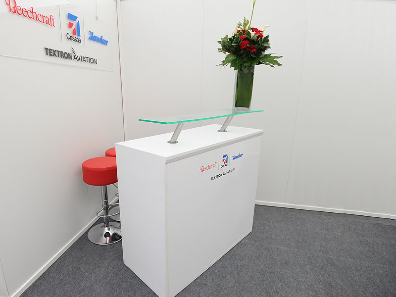 Smart furniture hire for exhibition stands: Impress your visitors in style