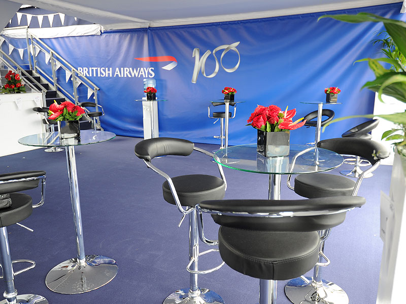 Practical tips for organisers to provide the best furniture for exhibitors